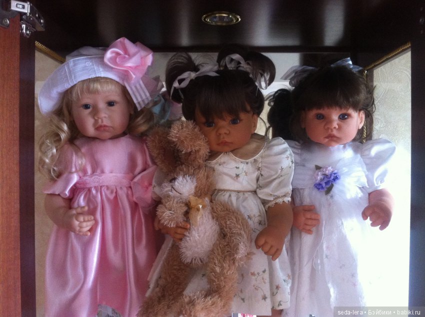 Моя коллекция кукол и как я ее размещаю. Куклы Sissel Skille, GOTZ, Lee Middleton (фото 6)