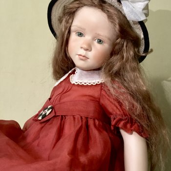 Прекрасная Marie-Bell в фарфоре от Ruth Treffeisen