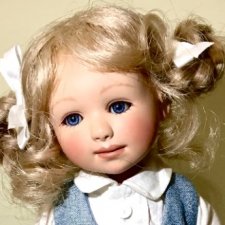 Patrizia от Gabriele Muller белокурая, синеглазая