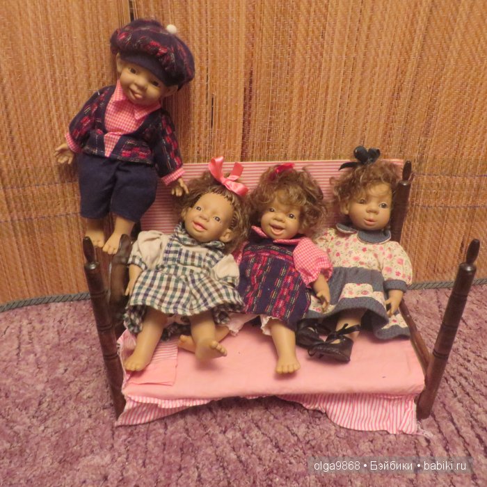 Малышня на отдыхе — Характерные испанские куклы: пупсы с мимикой