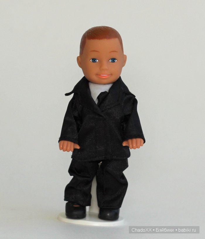 Большой мир маленьких кукол. Часть 3. Миникукольная классика: Кики