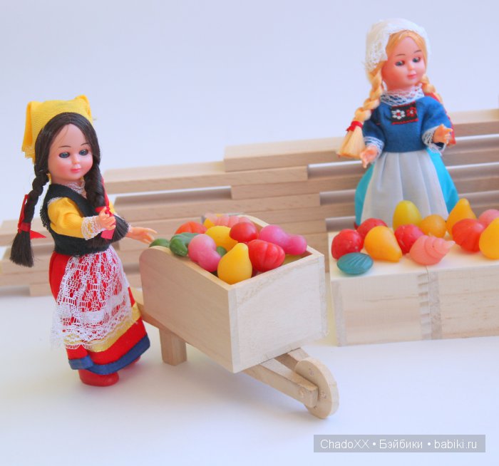 Большой мир маленьких кукол. Часть 15. Дружба народов: Nationality dolls