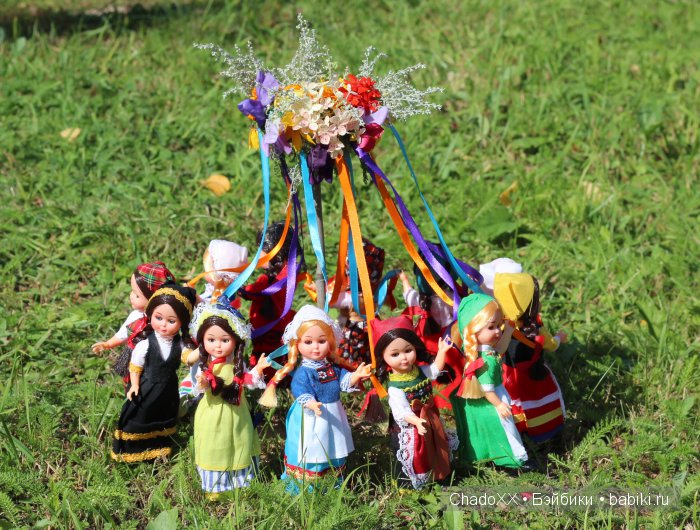 Большой мир маленьких кукол. Часть 15. Дружба народов: Nationality dolls