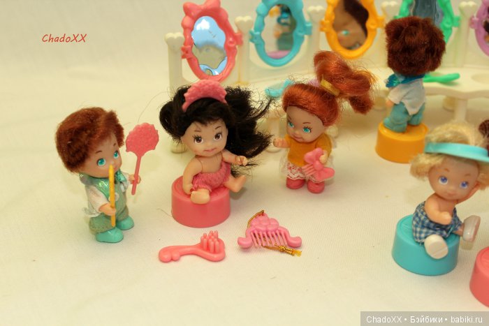 Большой мир маленьких кукол. Часть 23. Пятерняшки Tyco Quints. В доме, в парке, на площадке (фото 2)