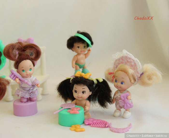 Большой мир маленьких кукол. Часть 23. Пятерняшки Tyco Quints. В доме, в парке, на площадке (фото 4)