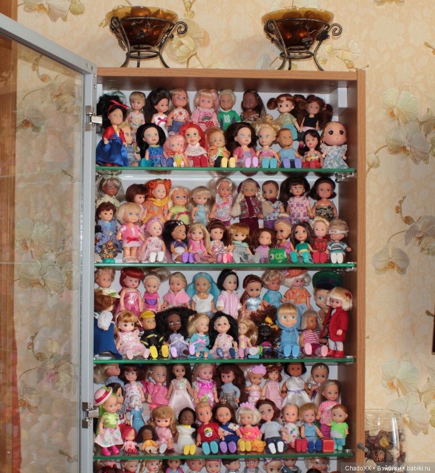 Как они у меня живут. 1000 мини-кукол в одном доме (фото 2)