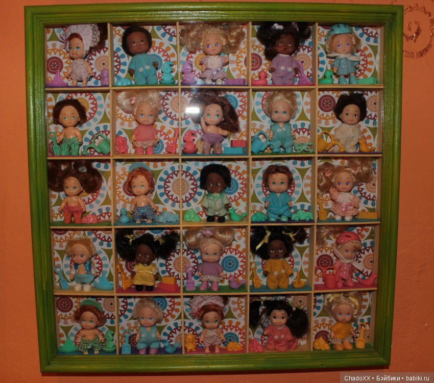 Как они у меня живут. 1000 мини-кукол в одном доме