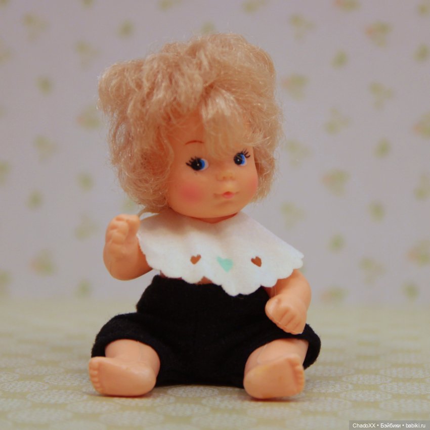 Снова новенькие в моей коллекции мини кукол. Часть 3