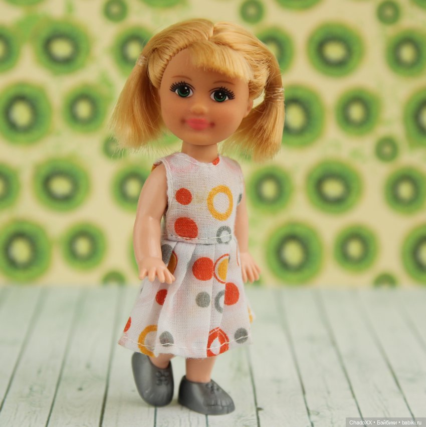 Снова новенькие в моей коллекции мини кукол. Часть 3