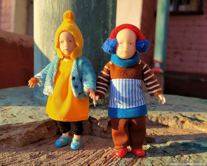 Снова новенькие в моей коллекции мини кукол. Часть 3