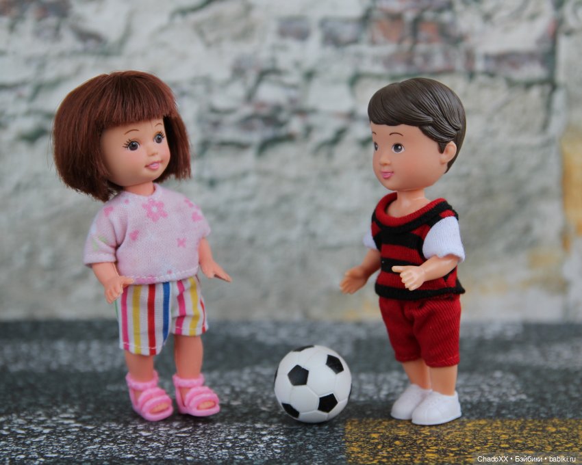 Снова новенькие в моей коллекции мини кукол. Часть 4