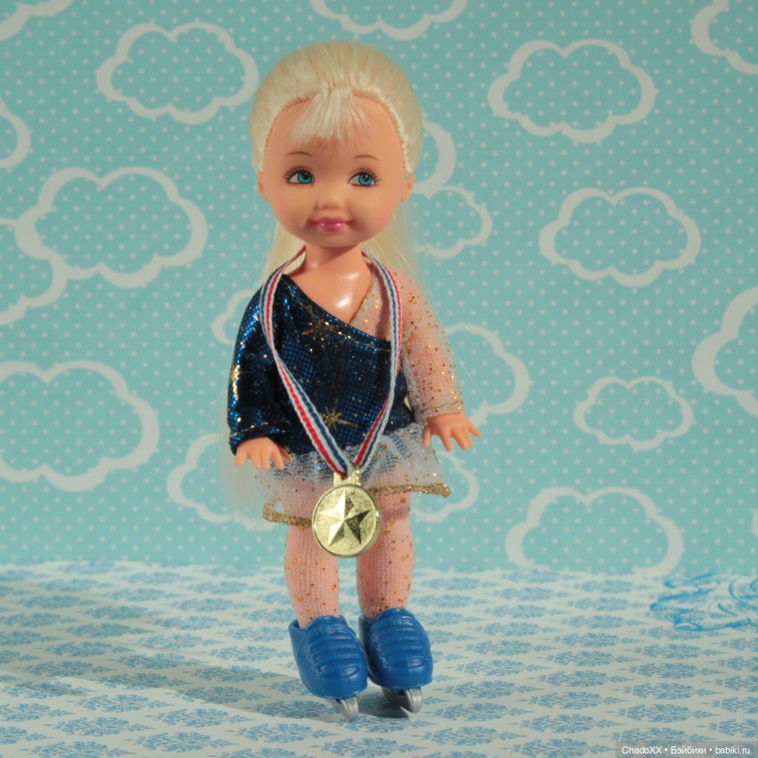Снова новенькие в моей коллекции мини кукол. Часть 6