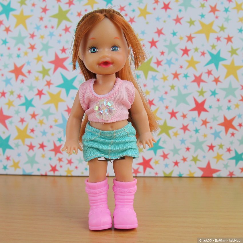 Витрины с мини-куклами. Часть 1: Келли и компания (фото 9)