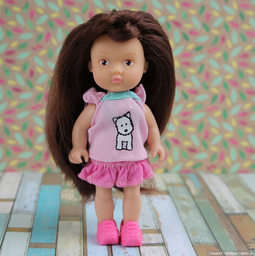 Витрины с мини-куклами. Часть 2: Еви и компания (фото 9)