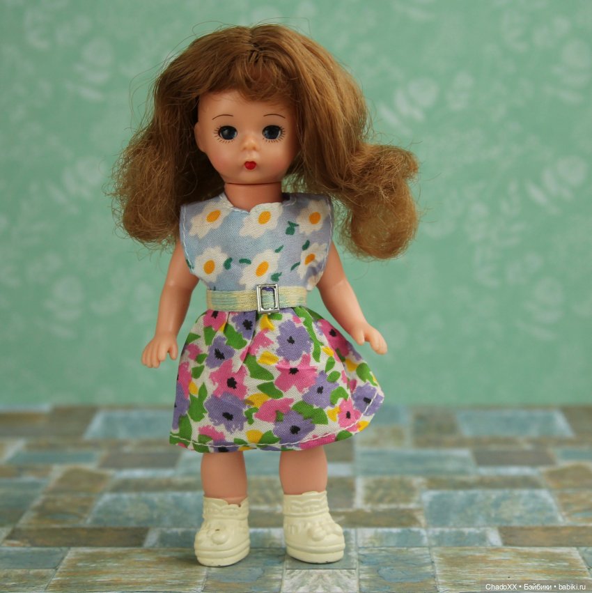 Витрины с мини-куклами. Часть 3: Мадам Александр и Ко (фото 5)