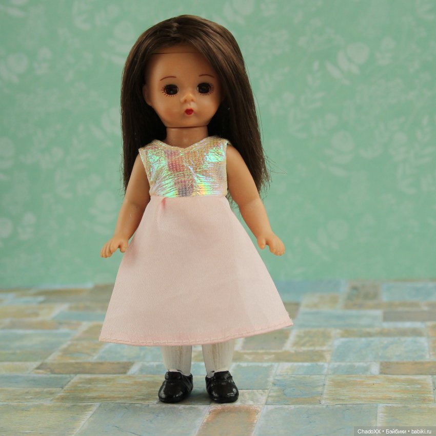 Витрины с мини-куклами. Часть 3: Мадам Александр и Ко (фото 7)