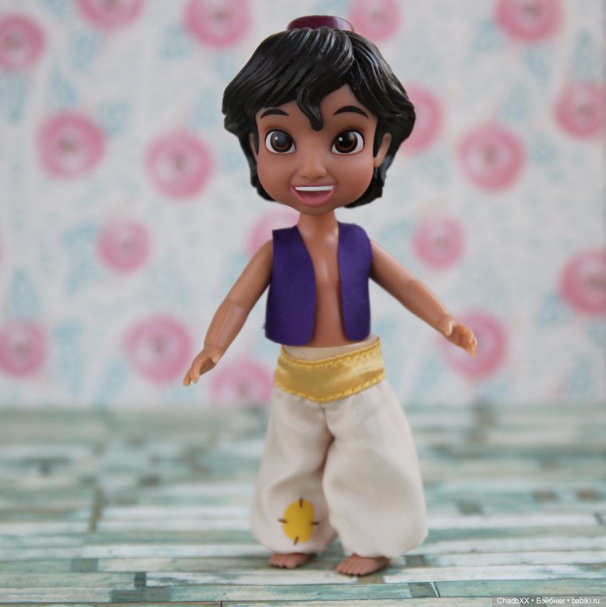 Мультяшки со средней полочки: Мини аниматорс, Энчантед нёрсери, гномики Симба (фото 8)