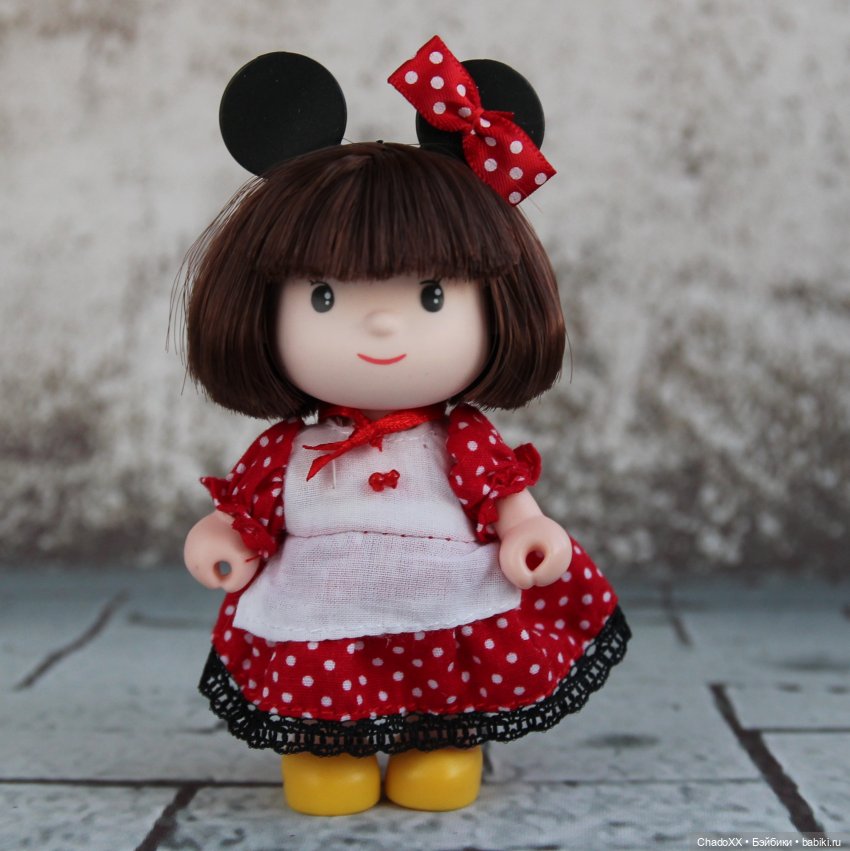 Мультяшки с верхней полочки: Такара, Мими, Запф Шу-шу, Курн кидз, Соня кидз, София Прекрасная, Фамоса Барригитас