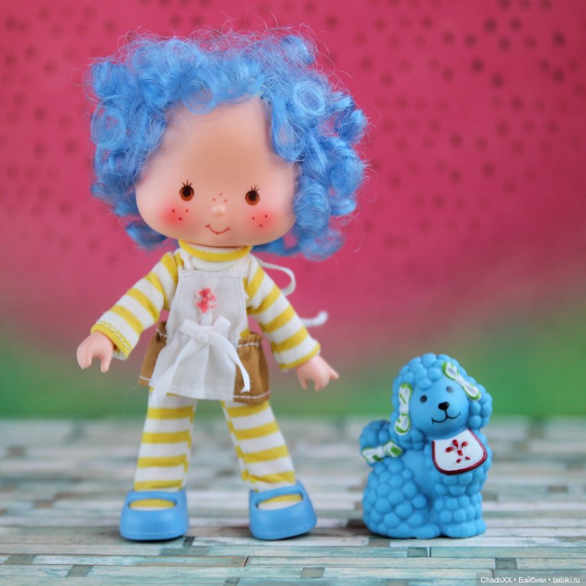 Мультяшки с нижней полочки: винтажные Клубнички Strawberry Shortcake от Кеннер