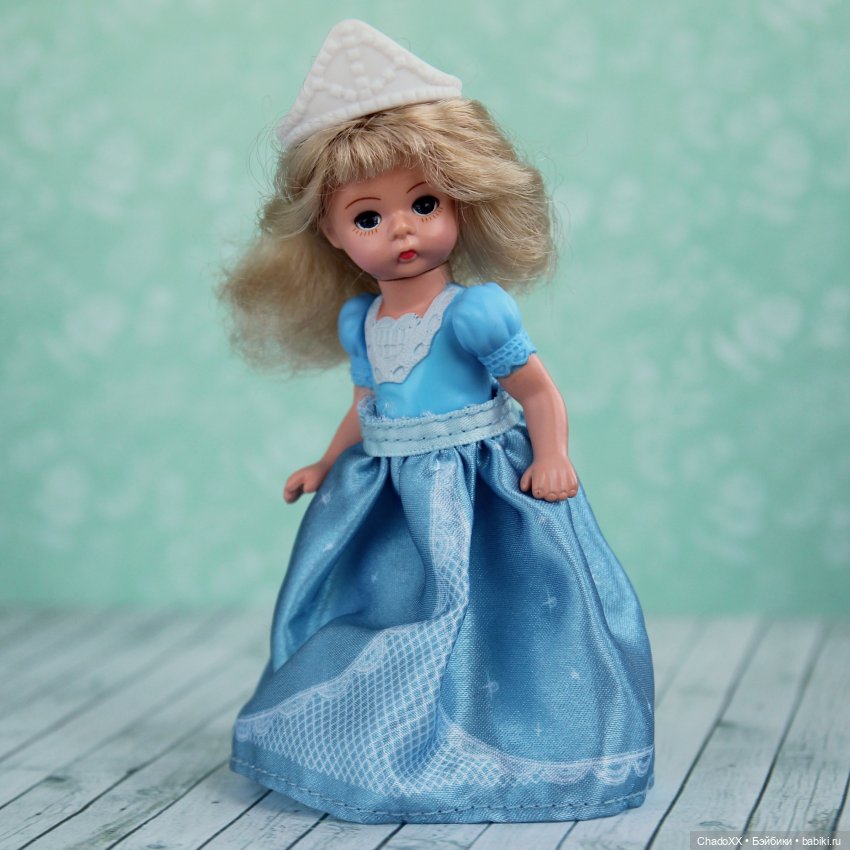 Все мои мини куколки Мадам Александр для МакДональдс