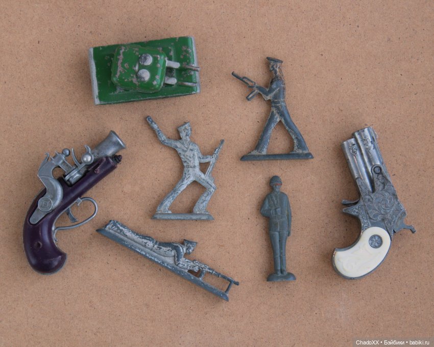 Друзья детства. Маленькие игрушечки из СССР: фигурки, разности