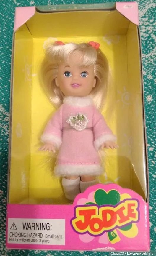 И ещё немного новеньких в моей коллекции мини кукол. Часть 1