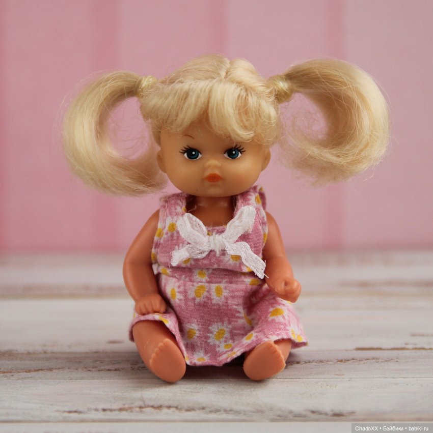 И ещё немного новеньких в моей коллекции мини кукол. Часть 2