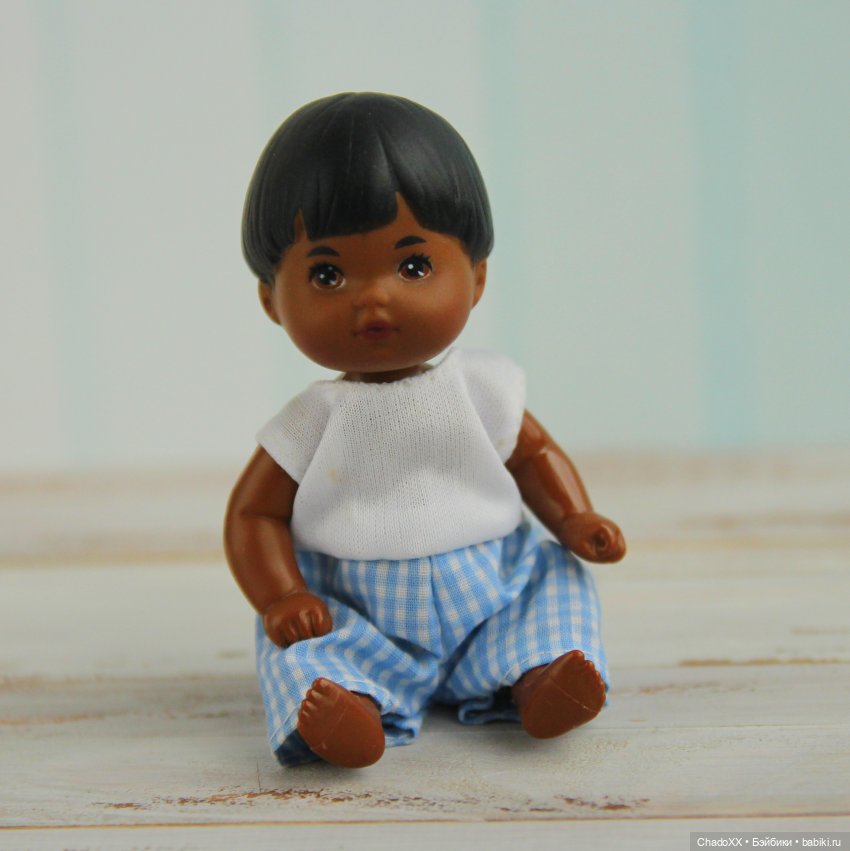 И ещё немного новеньких в моей коллекции мини кукол. Часть 2