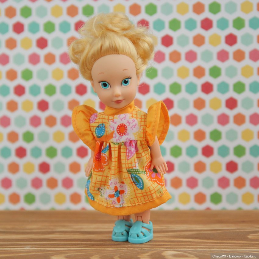 И ещё немного новеньких в моей коллекции мини кукол. Часть 2