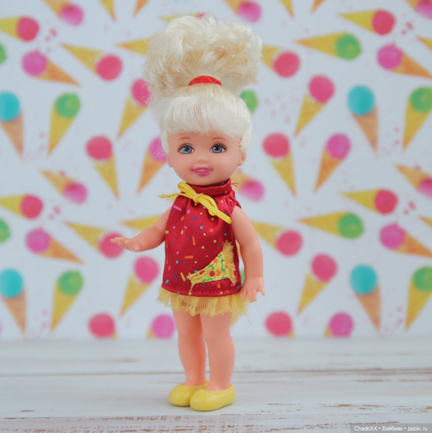 И ещё немного новеньких в моей коллекции мини кукол. Часть 3