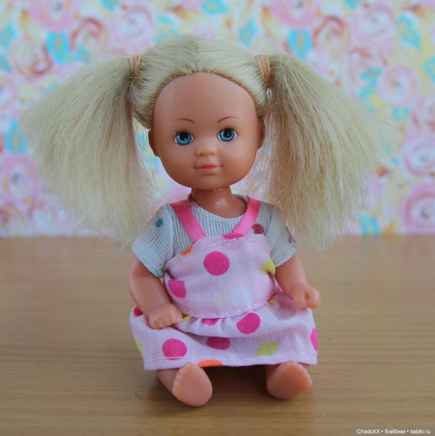 Показываю новеньких: мини куколки в моей коллекции. Часть 1