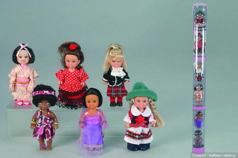 10 лет в хобби, 100-й топик, 1000 мини кукол. Показываю сразу всех мелких