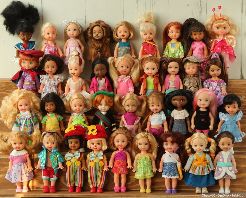10 лет в хобби, 100-й топик, 1000 мини кукол. Показываю сразу всех мелких
