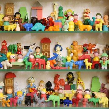 Ребята и зверята, шкаф №1 - мелкие игрушечки из СССР