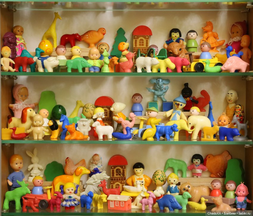Ребята и зверята, шкаф №1 - мелкие игрушечки из СССР (фото 7)