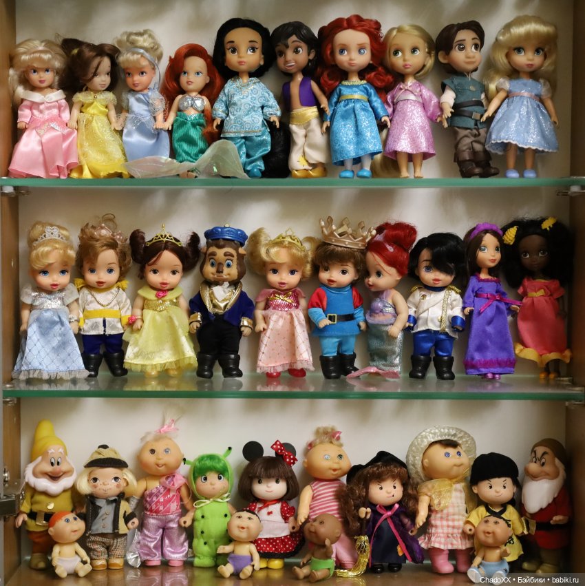 Моя коллекция мини кукол, лучшее в трёх витринках - 333 куколки