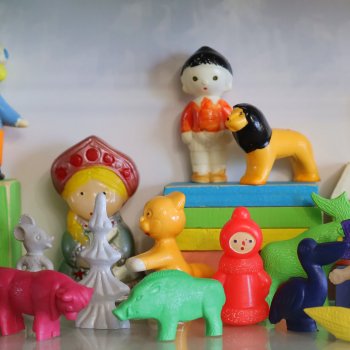 Ребята и зверята из СССР - у нас снова выставка в витринке