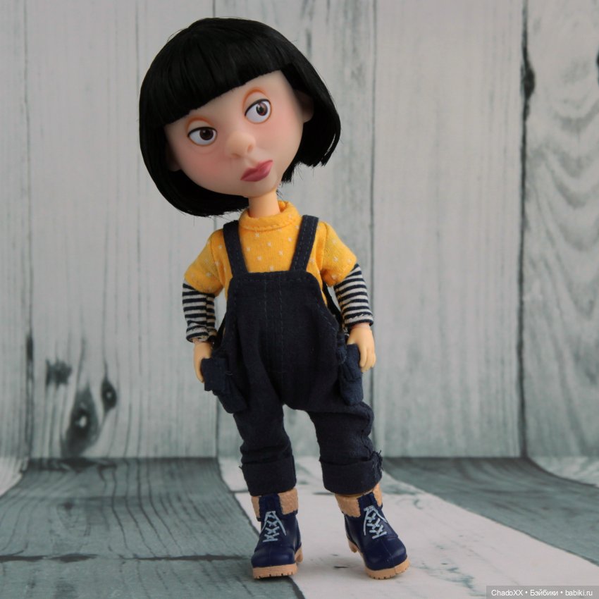 Кукла Эдна Мод (Edna Mode): Суперсемейка (The Incredibles) (фото 7)