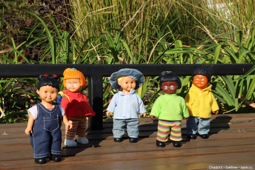 Мои лЕгушки Lego Duplo dolls - часть 5 - Играем и гуляем