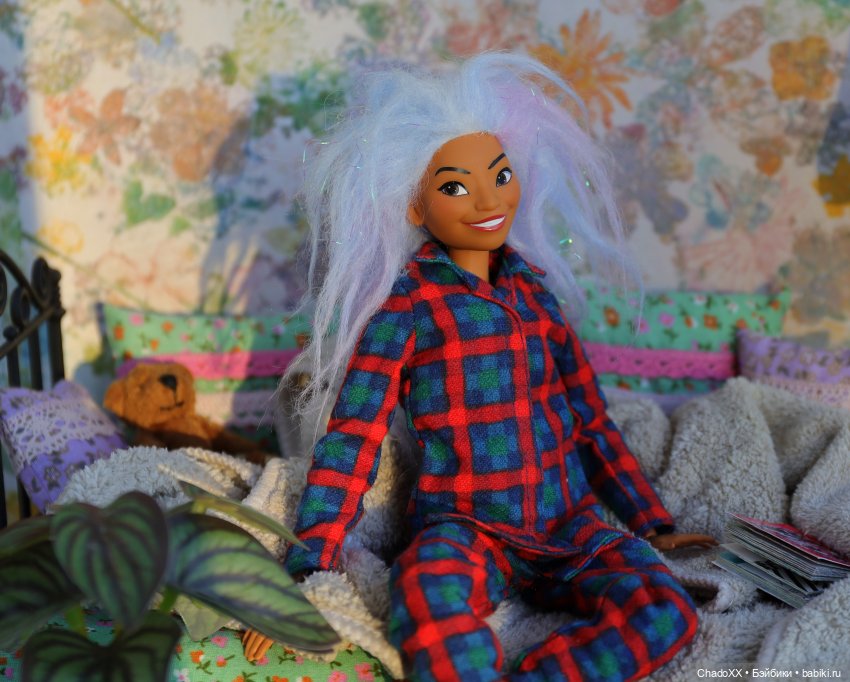 Сису, Великая и забавная — Гибриды шарнирных кукол (не БЖД): подбор тела