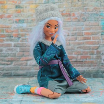 Сису, Великая и забавная