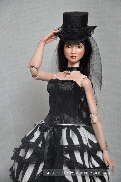 шарнирная фарфоровая кукла от SisterFox Мина