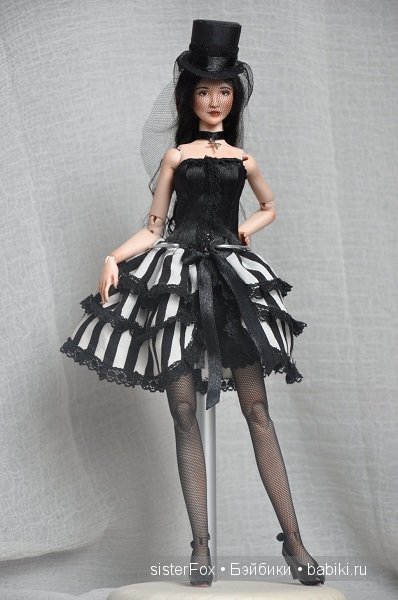 шарнирная фарфоровая кукла от SisterFox Мина