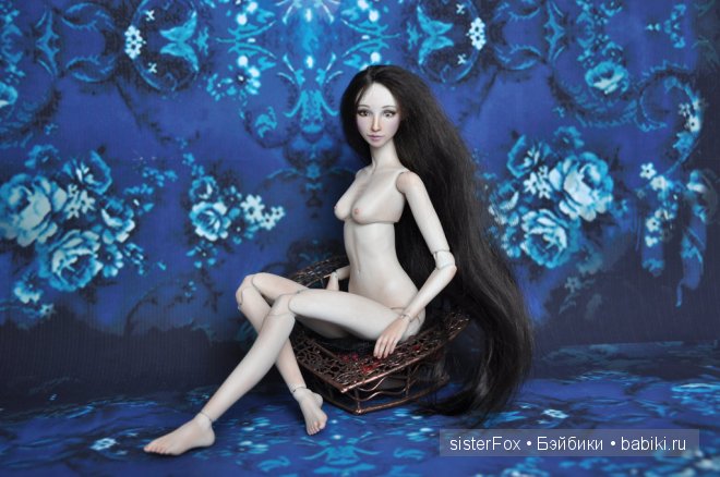 шарнирная фарфоровая кукла от SisterFox Винтер