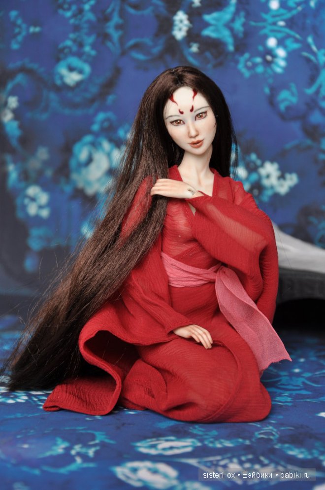 шарнирная фарфоровая кукла от SisterFox Кицуне