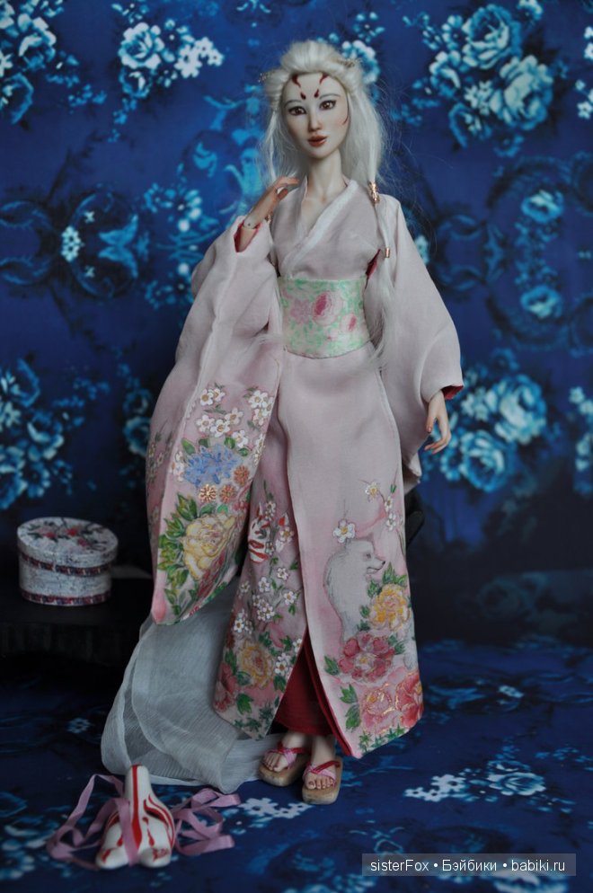 шарнирная фарфоровая кукла от SisterFox Кицуне