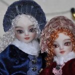 Текстильная мини-куколка с фарфоровой головкой