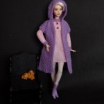 Продам вязаную одежду для Барби и кукол подобного размера