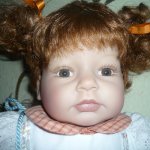 Девочка из цветочной коллекции Золотая лилия Lee Middleton