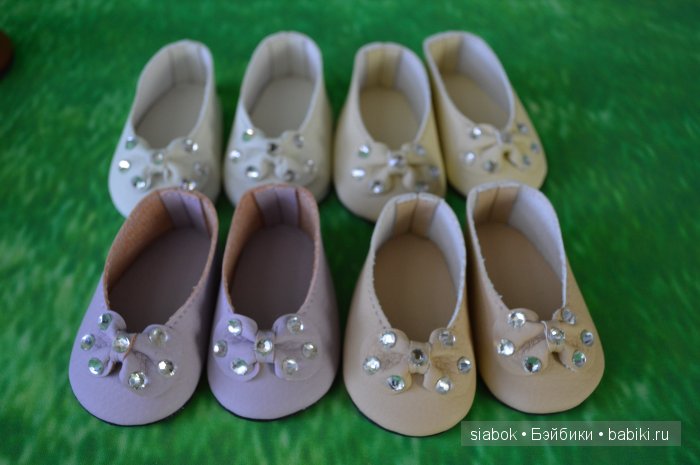 Я по-прежнему вязала....да вот опять не довязала))